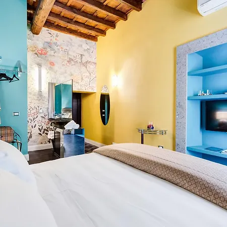 The French Suites By Oneup Hospitality-3